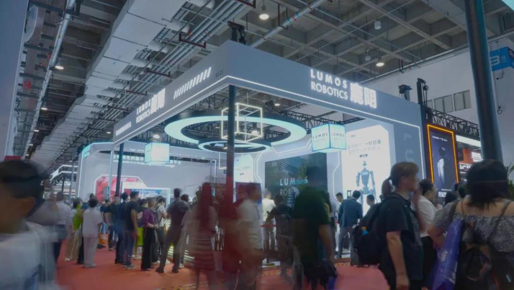 WRC2025 上的“颠覆者样本”：生而成熟的鹿明机器人(图2)